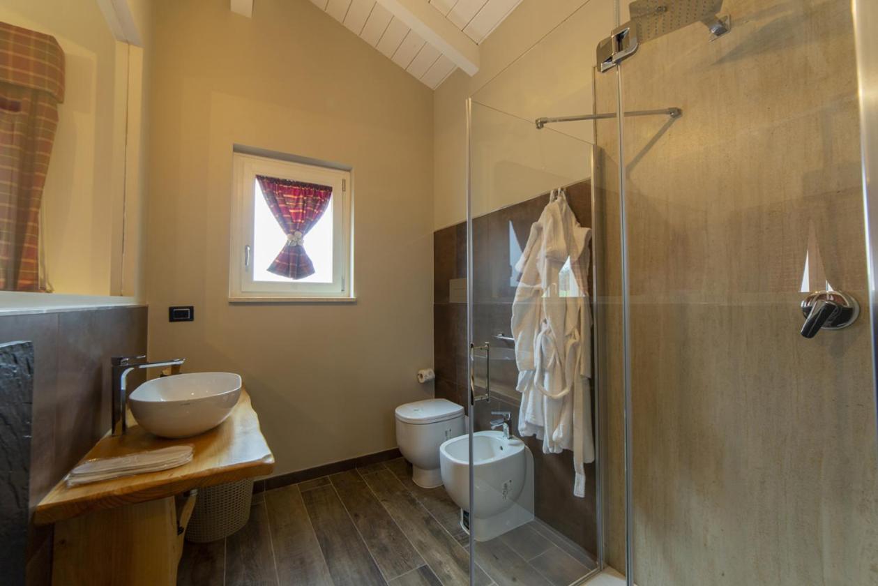 Balneum Rooms & Spa Mirabella Eclano Exteriör bild